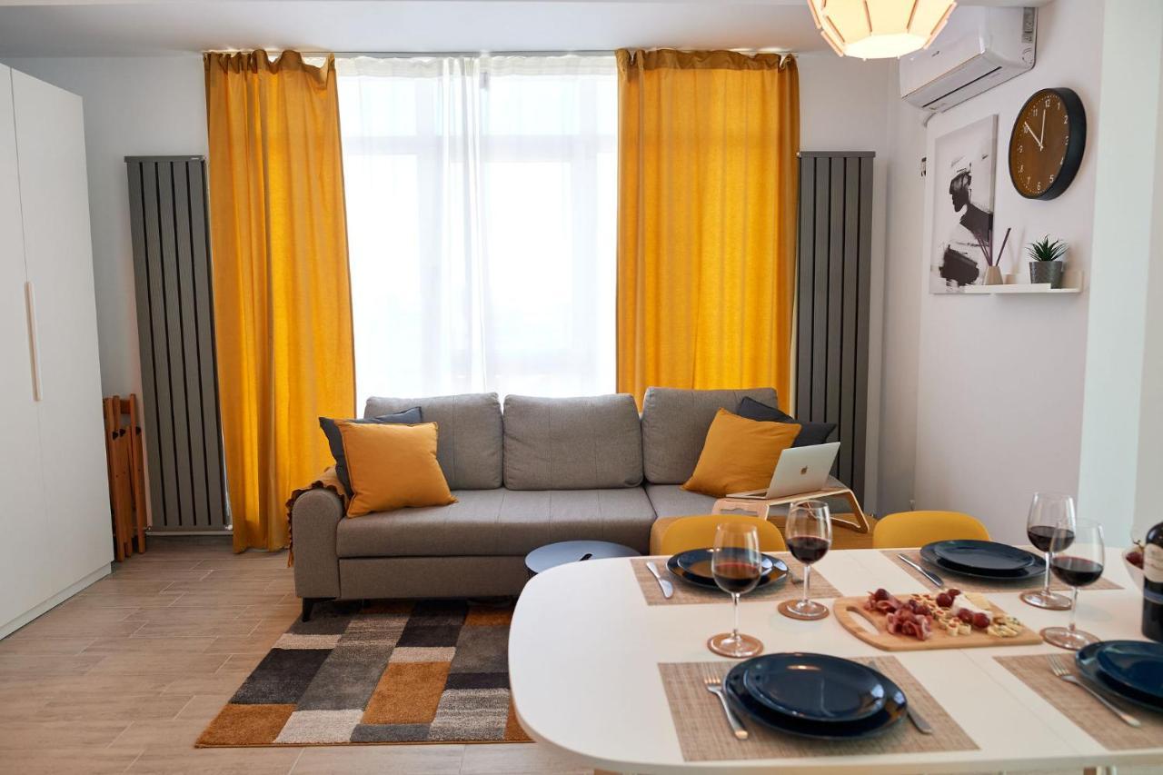 Fineloft Sea View Apartment-Spa N Pools Beach Resort Năvodari Eksteriør billede
