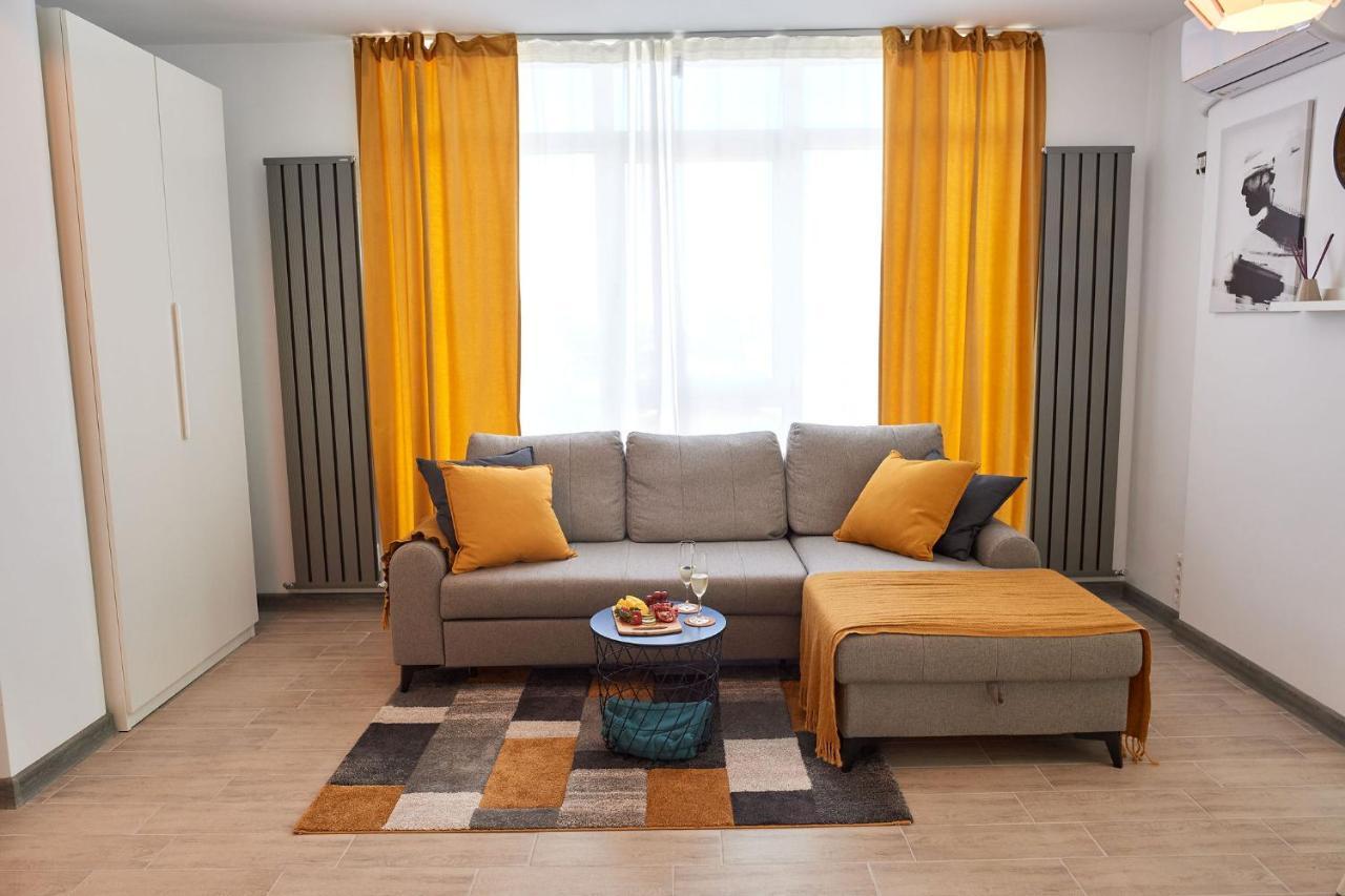 Fineloft Sea View Apartment-Spa N Pools Beach Resort Năvodari Eksteriør billede